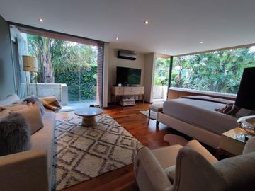 Casa en Venta en calle cerrada - Jardines del Pedregal