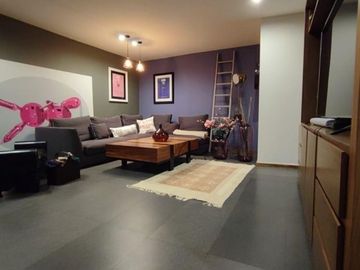 Casa en Venta en calle cerrada - Jardines del Pedregal