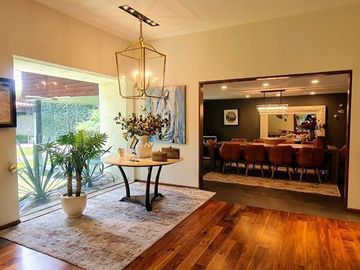 Casa en Venta en calle cerrada - Jardines del Pedregal