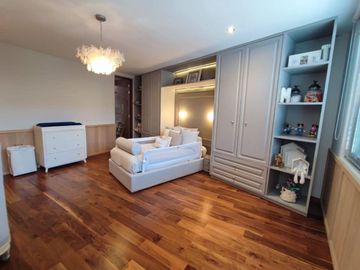 Casa en Venta en calle cerrada - Jardines del Pedregal