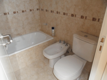 Departamento en Venta en San Cristóbal 2 ambientes 50 m2 + balcón al contrafrente, edificio con amenities, bajas expensas - Av Independencia 2200