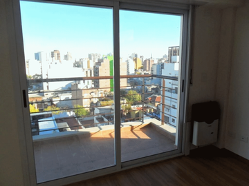 Departamento en Venta en San Cristóbal 2 ambientes 50 m2 + balcón al contrafrente, edificio con amenities, bajas expensas - Av Independencia 2200