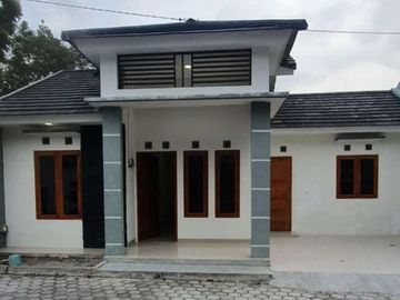 RUMAH SIAP HUNI 3 KAMAR TIDUR &TANAH LUAS DI NGEMPLAK SLEMAN