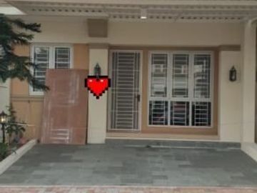 Disewakan Rumah Aleria Park Bsd City Tangerang 2 Lantai Lokasi Strategis Siap Huni