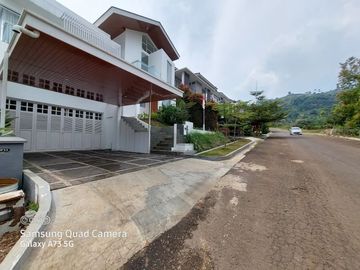 MANTAV BOSS Rumah Dago Resort DKT Cigadung Tubagus Ismail & ITB Cisitu