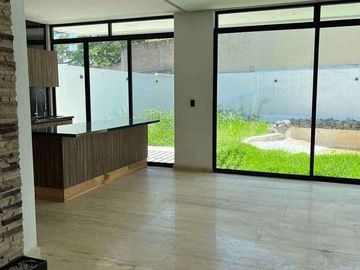 Casa en venta en Av. Palmira Cuernavaca