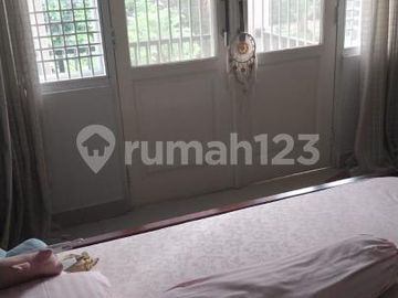 Dijual Rumah Asri Sudah Renovasi Siap Huni di Bintaro Jaya Sektor 6