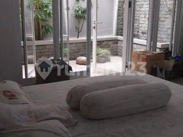 Dijual Rumah Asri Sudah Renovasi Siap Huni di Bintaro Jaya Sektor 6