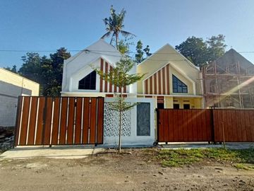 Jual Rumah Minimalis Eropa Type 36/79 Di Prambanan