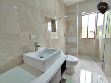 Casa de venta en Molinopamba – código:20700