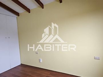 Casa en venta de 3 dorm. en Los Angeles