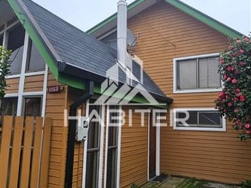 Casa en venta de 3 dorm. en Los Angeles