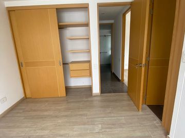 Venta de Apartamento en Floridablanca-sector de la Foscal. Cod V9036