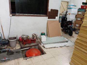 Di Jual Ruko 3 Lantai Kawasan Sentra Bisnis Jl. Astana Anyar, Bandung