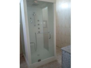 Casa de venta en Manta en urbanización sector norte