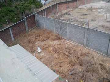 Casa de venta en Manta en urbanización sector norte