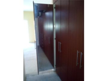 Casa de venta en Manta en urbanización sector norte