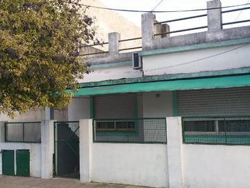 Casa PH en venta en Parque Quirno