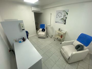 edificio en venta en tequendama. Cod V9057259