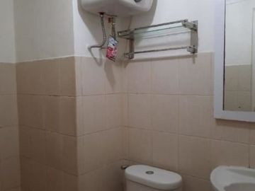 Apt. Puncak Permai View pool Full Furnish