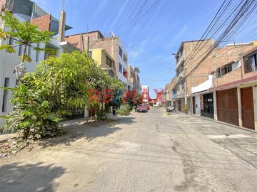 TE PRESENTO ÉSTA HERMOSA CASA EN LA URB. VIPOL SMP.

Cuando buscas una propiedad, deseas que tú y tu familia pasen momentos inolvidables y el requis