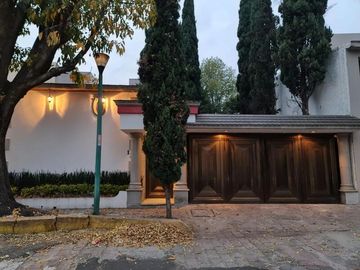 CASA EN VENTA EN FUENTES DEL PEDREGAL TLALPAN CDMX