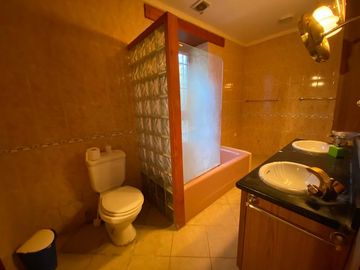 Vicuña; Parcela 5000m2 Con Casa En Estilo De 200m2