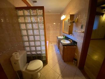 Vicuña; Parcela 5000m2 Con Casa En Estilo De 200m2