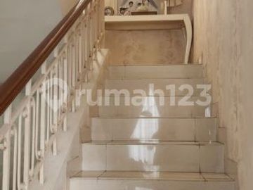 Dijual Rumah Mewah Di Amethyst PHG Gading Serpong