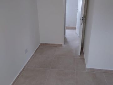 Venta -Tandil esq Witcomb - Duplex 3 amb C/cochera (b)