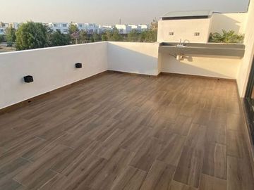 Casa en Venta en Lomas de Angelópolis.
