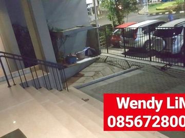 DISEWAKAN GEDUNG KANTOR STRATEGIS At SENOPATI Ry , IDR. 2,5 M/thn