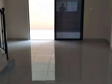Venta de casa en el Condado Vincolince, cerca de la Aurora, villa club y la joya, Samborondón,