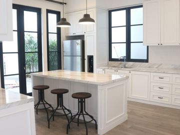 Di Sewakan Rumah Cantik Tulip Residence Cilandak