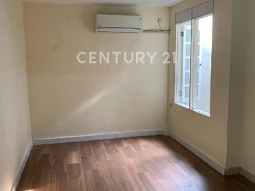 JUAL CEPAT! Rumah 2 Lantai Siap Huni Di Kayu Putih Hadap Selatan