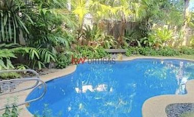 Luxury House for Sale in Valle Verde 3, Pasig City