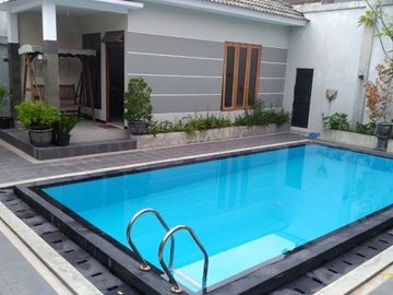 RUMAH MEWAH TANAH LUAS DI DEKAT MONUMEN JOGJA KEMBALI