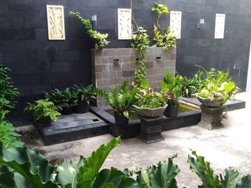 RUMAH MEWAH TANAH LUAS DI DEKAT MONUMEN JOGJA KEMBALI