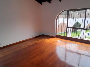 Casas Venta JR. El Lindero  - LA MOLINA