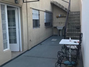 Casa PH en venta en El Palomar