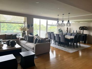 Departamento en venta en Lomas Country Club con 380m2