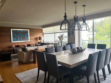 Departamento en venta en Lomas Country Club con 380m2