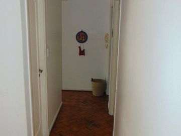 5 Amb + Dep Av Rivadavia 5300 2 Baños Muy Bueno