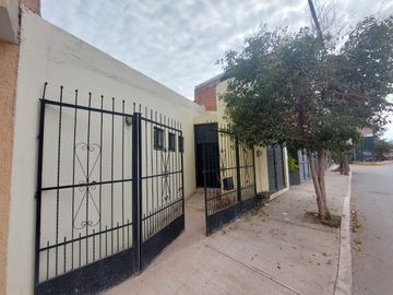 VENTA DE LOCAL CERCA DE LA UVM