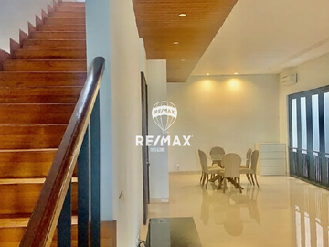 Disewakan Townhouse Sasak Residence Cipete Dekat Sekolah Prancis & MRT | Standar Expat