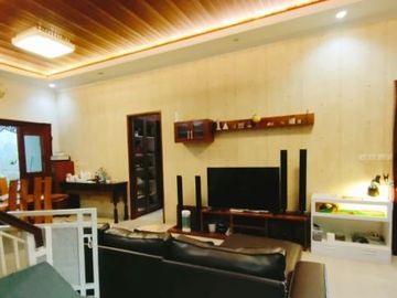 Rumah Keren, ada Kolam Ikan di Sektor 4 Bintaro, 5377-SC 0811111----