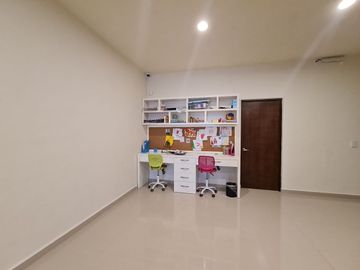 Casa En Venta en Fraccionamiento Lomas del Sol