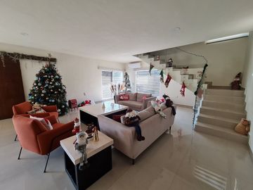 Casa En Venta en Fraccionamiento Lomas del Sol