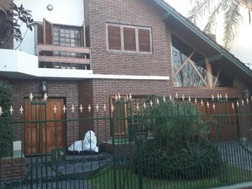 Chalet en Venta Ramos Mejia / La Matanza (A108 5712)