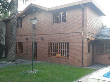 Chalet en Venta Ramos Mejia / La Matanza (A108 5712)